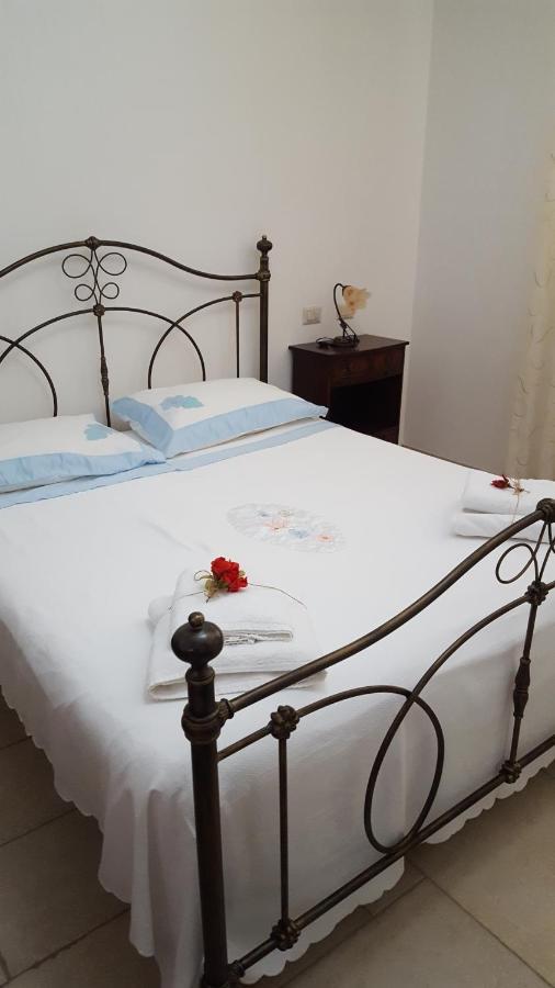 Trulli Dell'Aia Bed & Breakfast Alberobello Exterior photo